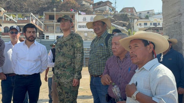 Agentes de la Marina recorren Lago de Pátzcuaro y se suma a su rescate en Michoacán
