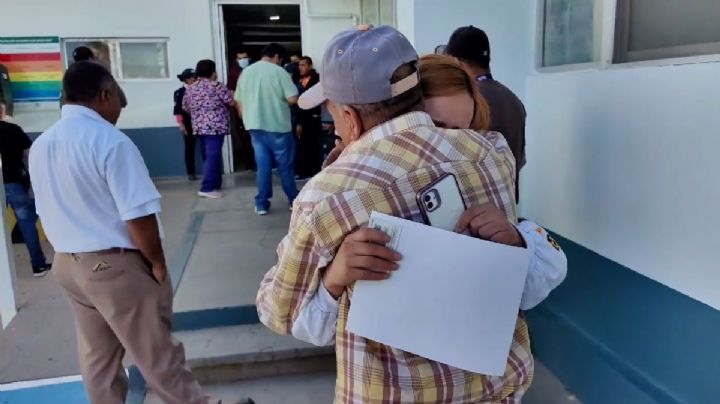 Vuelca un camión con 30 trabajadores de una maquiladora en Zacatecas, 14 fueron hospitalizados