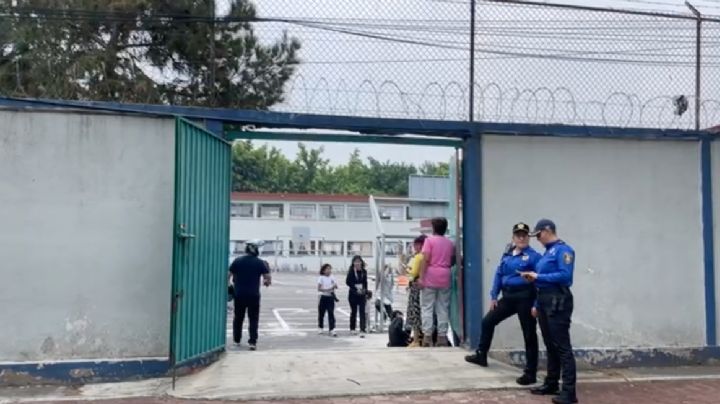 Fuga de gas en primaria de Venustiano Carranza obliga a desalojar a niños de las aulas