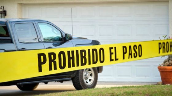Foto de: Bebé murió aplastado por la camioneta de su padre, quedó entre el auto y la pared por fallas en los frenos