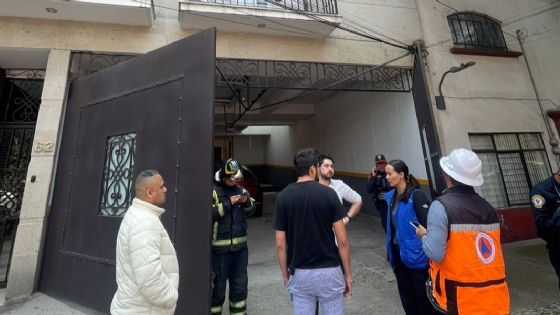 Evacúan a 30 personas tras explosión por acumulación de gas en la Narvarte, hay un herido