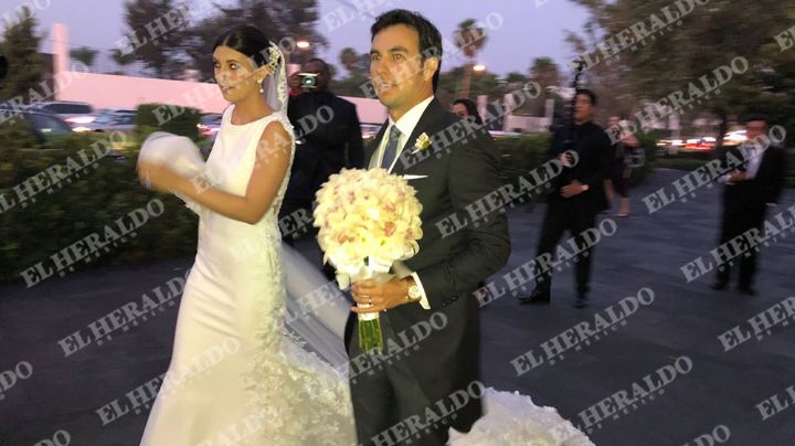 Checo Pérez y Carola Martínez ya son marido y mujer