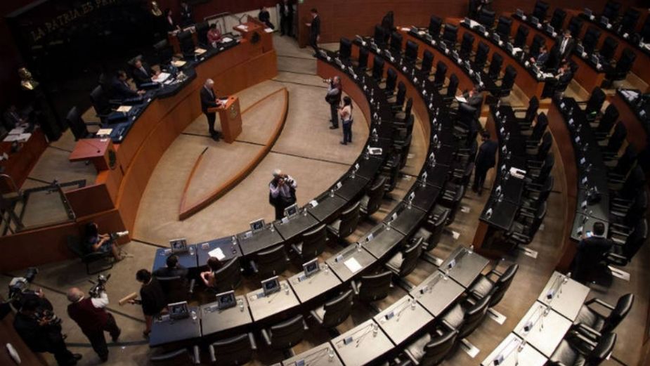 Senado avala en comisiones prohibir subcontratación ilegal