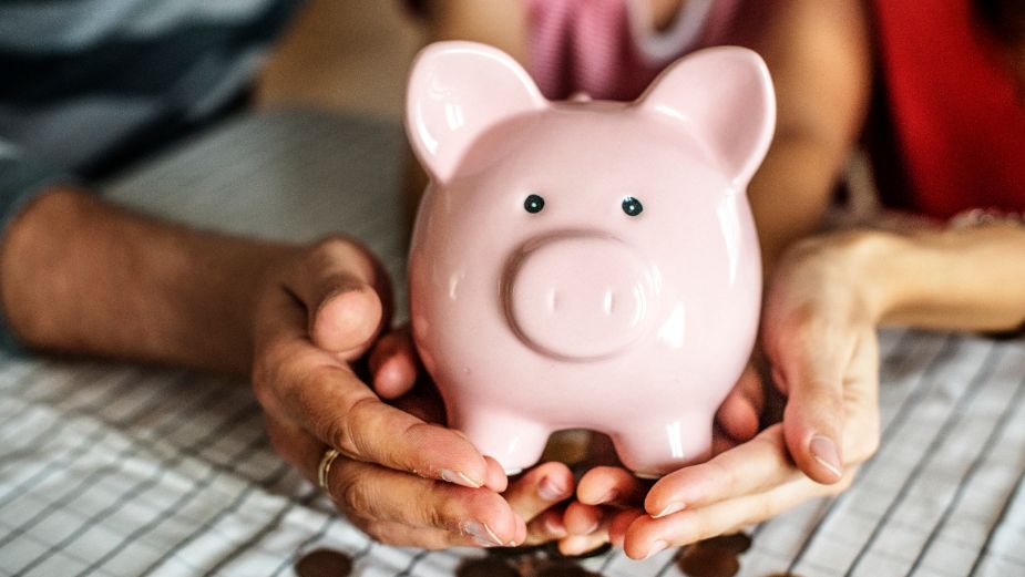 Finanzas personales: Ahorra 10 mil pesos en 100 días con este reto viral | VIDEO