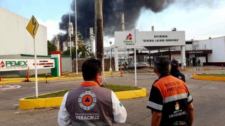 Reportan explosión al interior de la Refinería de Minatitlán