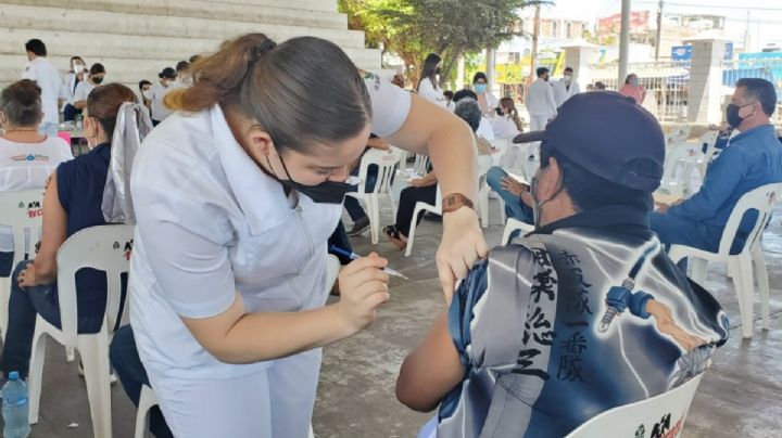 Primera dosis de la vacuna AstraZeneca se aplicará a personas rezagadas en Sinaloa