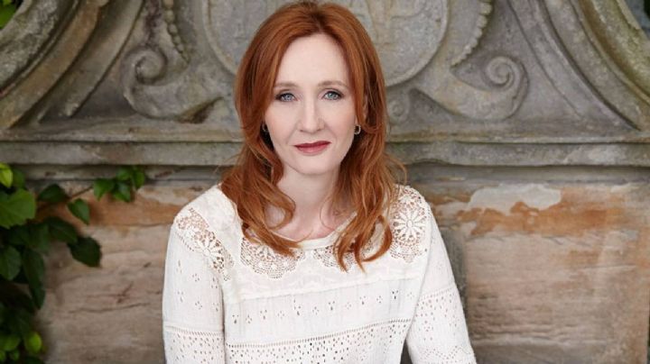 J. K. Rowling vuelve a manifestarse en contra de las personas trans; se lanza contra ley en Escocia