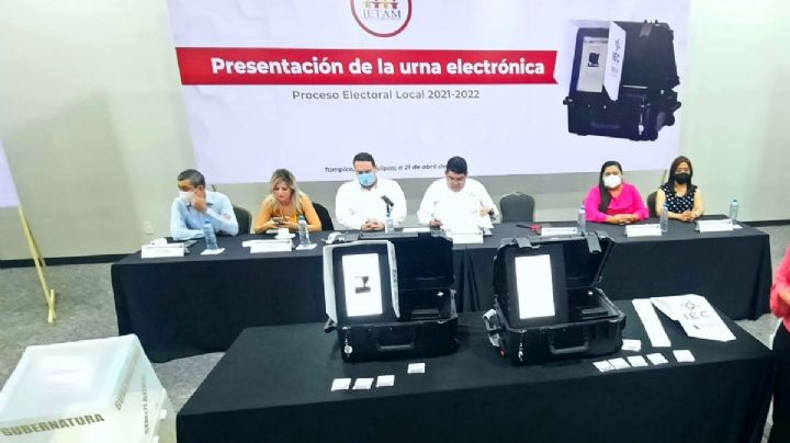 Autoridades electorales de Tamaulipas presentan urna electrónica para elección del 5 de junio