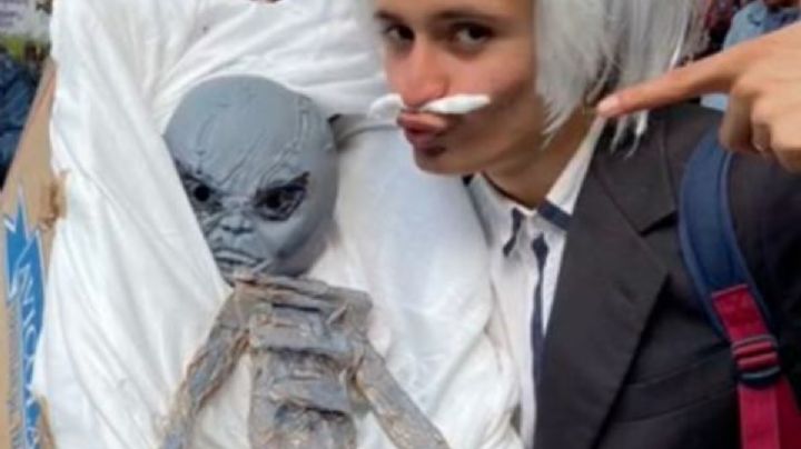 Disfraz de Jaime Maussan con su alien se hace viral en redes, fue el más popular de la UNAM