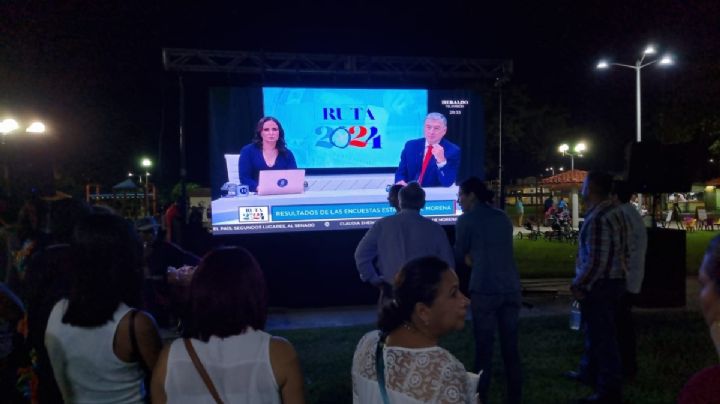 Ciudadanos de Tabasco siguen por El Heraldo televisión el proceso de Morena