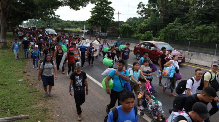 Tapachula: cientos de migrantes marchan al encuentro a la caravana de cinco mil indocumentados