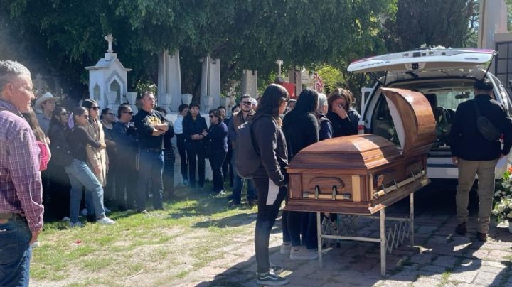Salvatierra está de luto: el dolor y el miedo destaca en los funerales de las víctimas de la masacre en Guanajuato