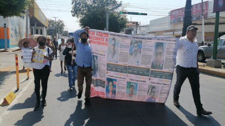 Chiapas: marchan para exigir la búsqueda de autoridades ejidales desaparecidas