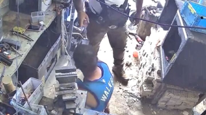 VIDEO: presuntos agentes insultan y dan golpiza a herrero, le roban 25 mil pesos