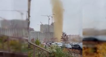 VIDEO: Falla en sistema de alcantarillado provoca enorme lluvia de heces fecales en Moscú