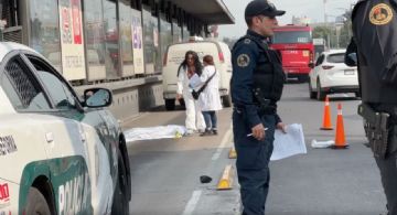 Muere mujer de 18 años arrollada por motociclista frente a estación Río Mayo del Metrobús