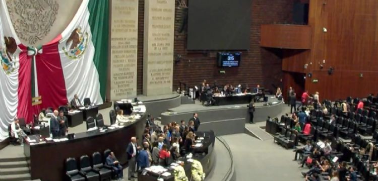 Diputados aprueban extinción de órganos autónomos