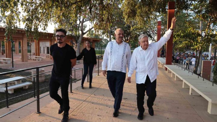 AMLO inaugura los nuevos Malecones de Villahermosa a orillas del río Grijalva