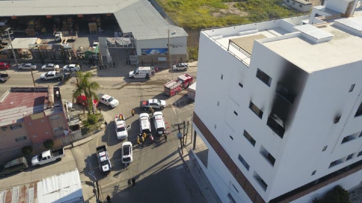 Explosión en edificio departamental deja 4 personas heridas en Tijuana