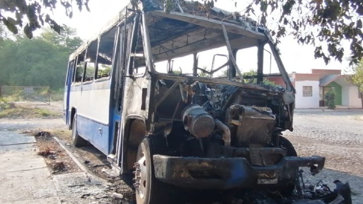 Por tercer día consecutivo, Colima registra vehículos incendiados en su capital
