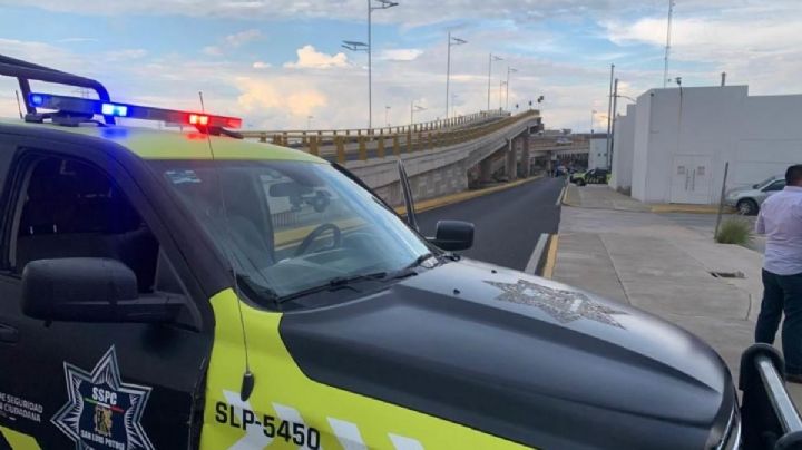 Una mujer se suicida en San Luis Potosí, se lanza de un puente elevado