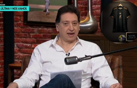Enrique Burak critica el nuevo jersey negro de la Selección Mexicana | VIDEO