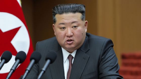 Foto de: Reaparece Kim Jong-un tras rumores de haber estado en coma tras una presunta hemorragia cerebral