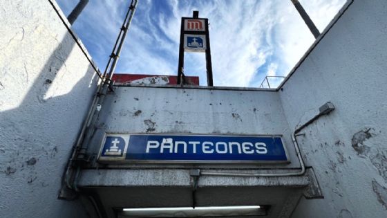 Foto de: ¿Por qué hay panteones junto a estaciones del Metro de la CDMX?