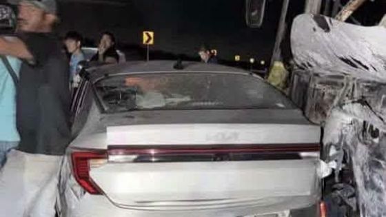 Choque contra autobús incendiado durante bloqueos en Matamoros deja 4 muertos