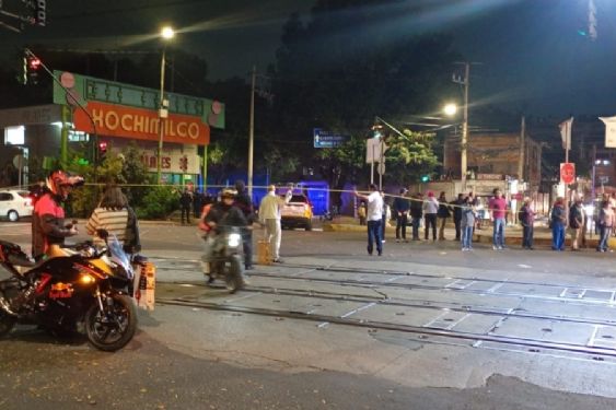 Foto de: ¿Qué pasó en el Tren Ligero HOY 29 de octubre? Suspenden servicio en 8 estaciones