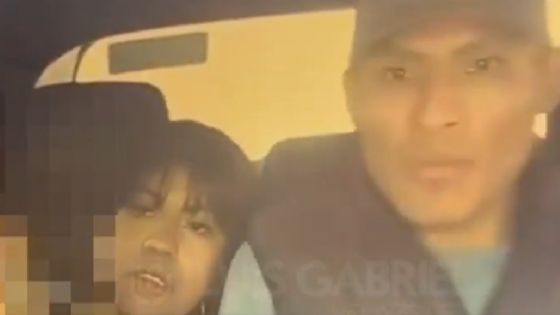 Foto de: Pareja intenta robar auto a taxista y él amenaza con chocar la unidad: VIDEO