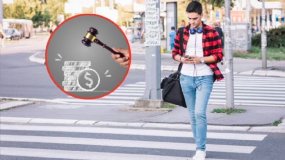 Foto de: Es OFICIAL | Multarán a todas las personas que usen el celular al caminar en esta CIUDAD