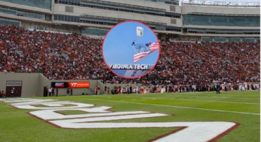 Paracaidista se estrella en la pantalla gigante del estadio de Virginia Tech en juego de americano | VIDEO