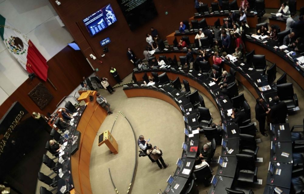 Senado consuma reforma para frenar candidatos a la presidencia con doble nacionalidad