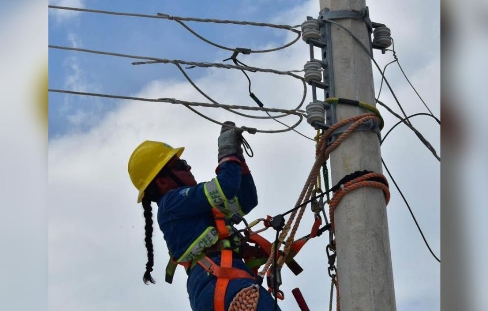 CFE confirma suspensión del servicio eléctrico por ocho horas, estos serán los usuarios afectados