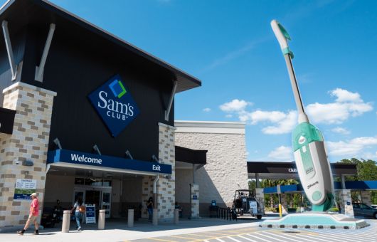 Sam’s Club pone a precio de rebaja trapeador de vapor Shark de 1050 watts:  con diseño ligero y desinfección con vapor