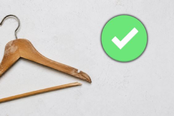 Recicla perchas rotas y crea este práctico objeto DIY ideal para organizar tu cocina