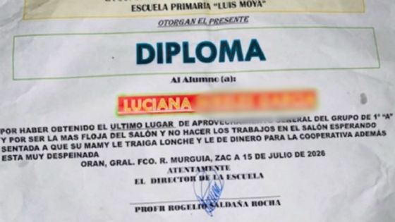 Aclaran caso de diploma al "peor aprovechamiento escolar" en Zacatecas: Fue un juego a petición de alumnos