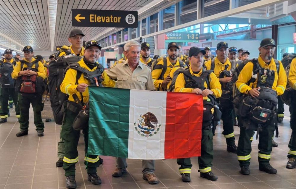 Doug Ford agradece a Claudia Sheinbaum el envío de 100 bomberos mexicanos para combatir incendios forestales en Ontario
