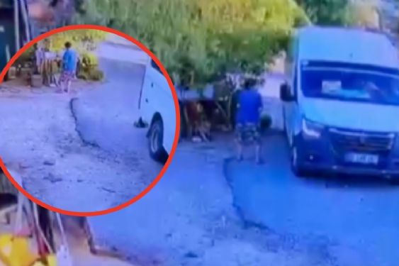 Foto de: Fatal descuido: padre quería estacionar su camioneta en reversa, pero no vio a su bebé de un año y le pasó por encima