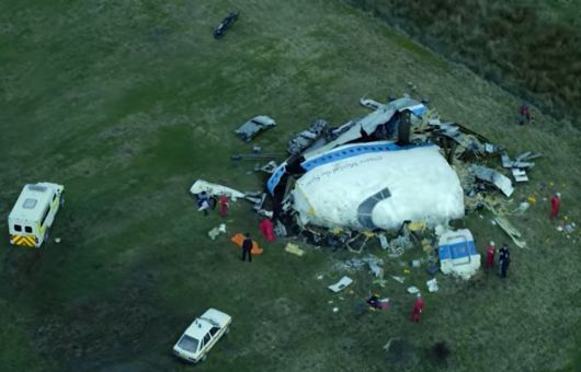 “La bomba del Pan Am 103”, la miniserie de Netflix basada en la historia real del atentado a un avión