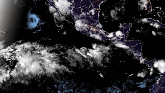 Foto de: Meteorólogos alertan por la posible formación de un triple huracán en el Pacífico; ¿qué estados afectará?