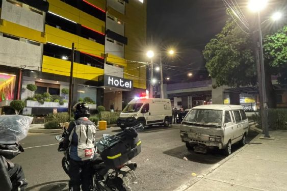 Foto de: Localizan sin vida a joven dentro de un hotel en la colonia Obrera
