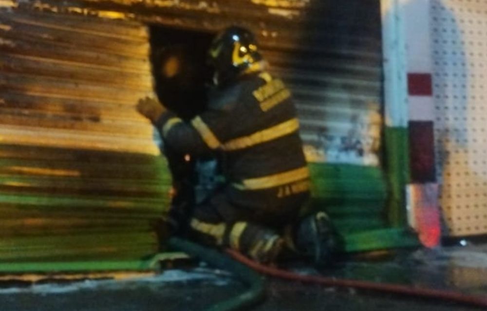 Se registra incendio en la Central de Abastos, CDMX, provocan movilización de bomberos | FOTO