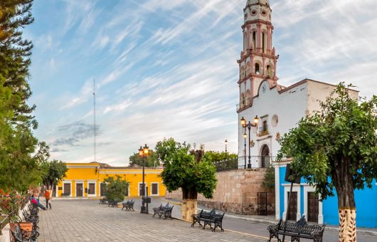 El mágico rincón de Sinaloa donde se fusiona la cultura prehispánica y la española: con calles empedradas e historias de fantasmas