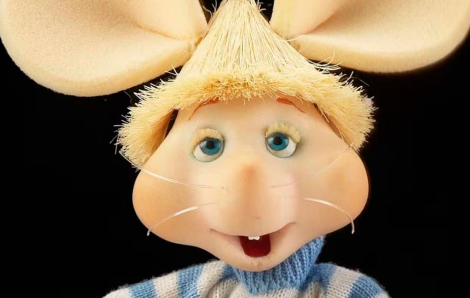 Muere actor que dio vida a Topo Gigio; fue la voz original del personaje